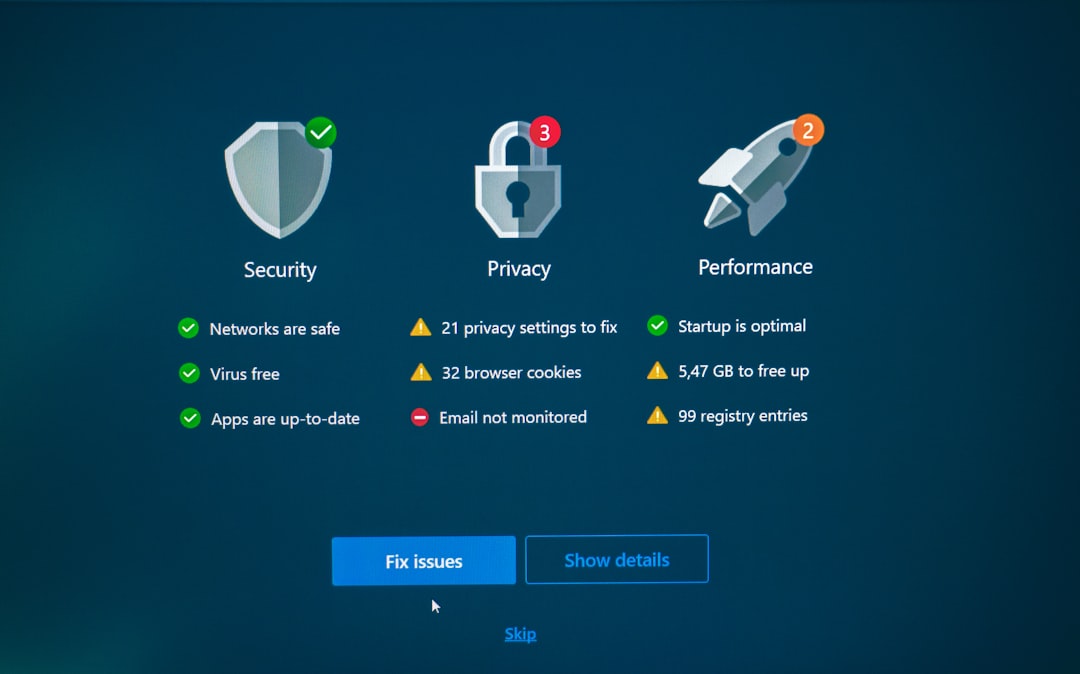 Interface utilisateur présentant des vérifications de sécurité, de confidentialité et de performance avec des indicateurs colorés.